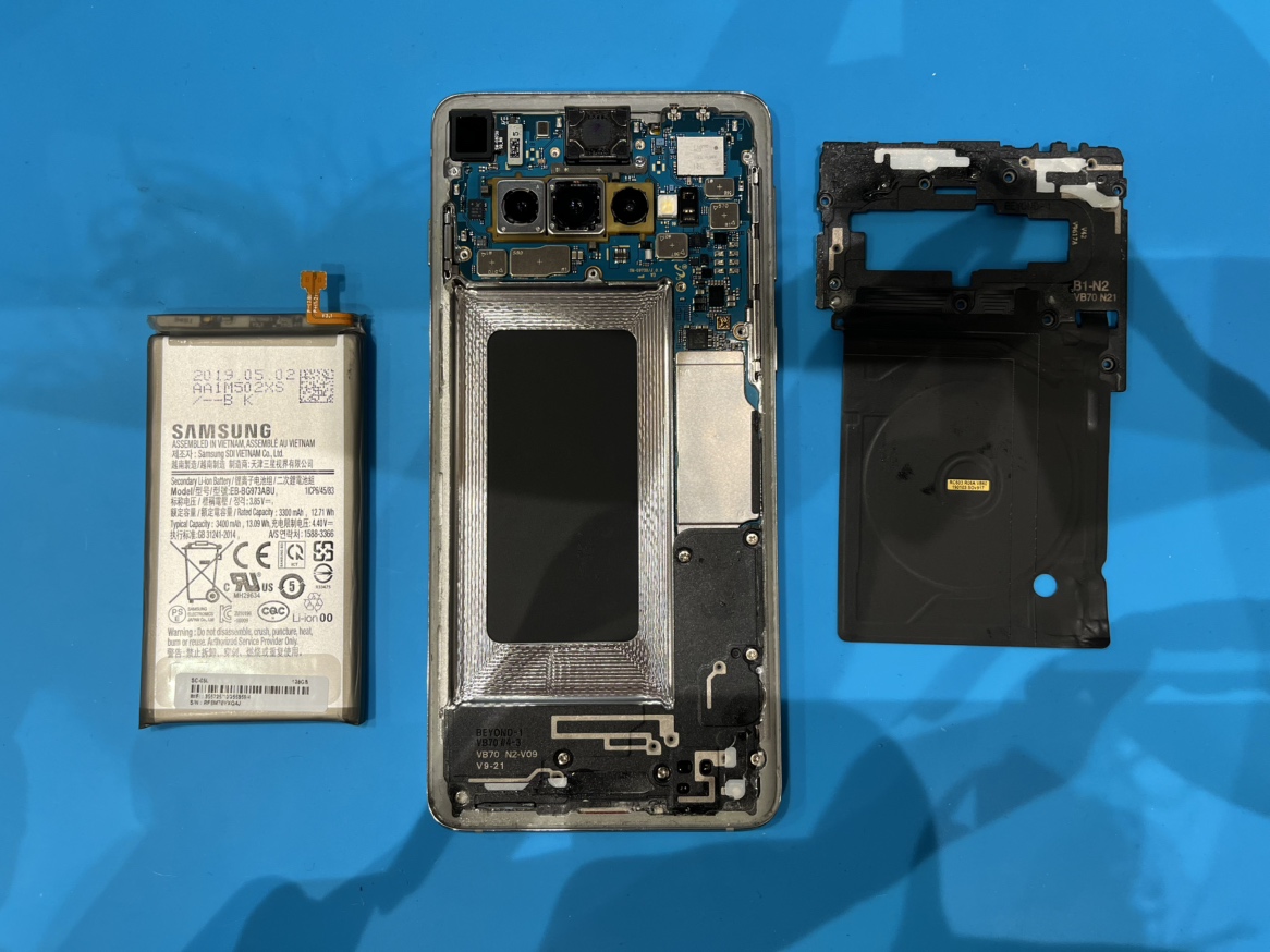 Galaxy S10 バッテリー交換【スマホ修理工房 熊本ゆめタウン光の森店】